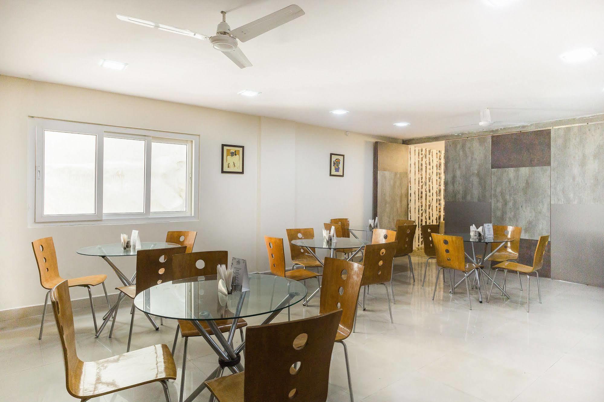 فندق Treebo Srico, Banjara Hills حيدر أباد المظهر الخارجي الصورة